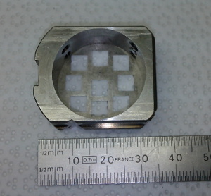 un porte echantillons 9 trous